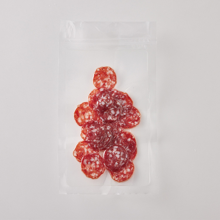 ワインと愉しむ　スライスサラミ