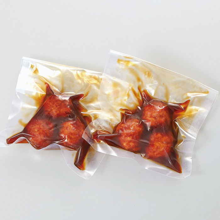 チャーシュー入り肉団子