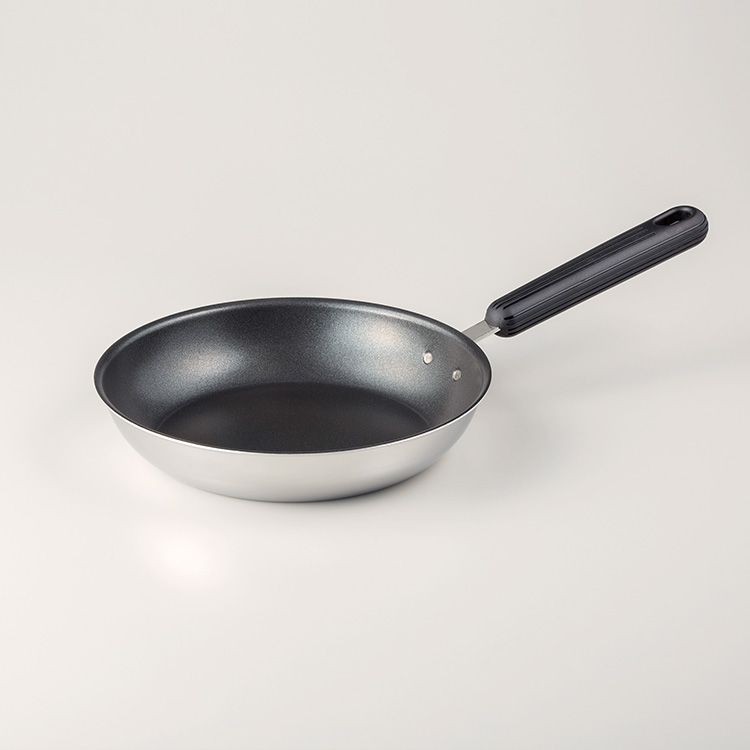 ３層スキレット２２ｃｍ