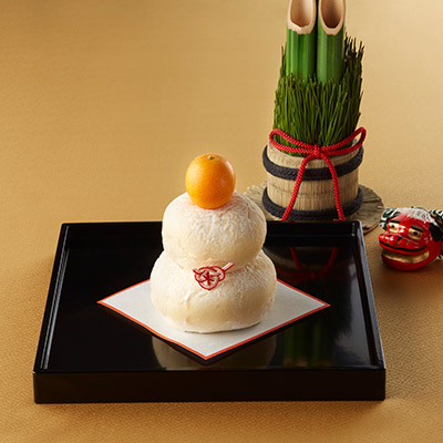 写真:鏡餅パン(白パン)