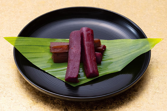 画像：牛蒡の赤ワイン煮