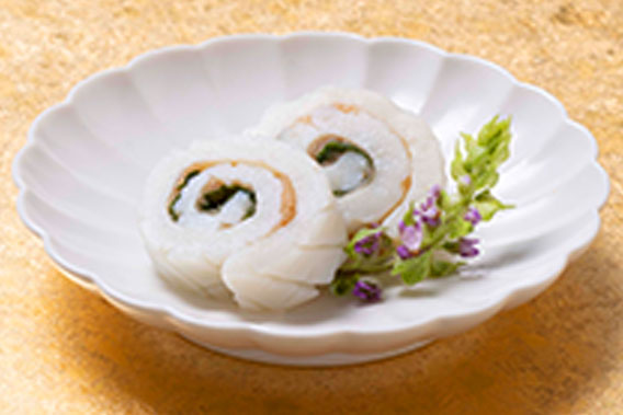 北海道産いかの梅しそ巻